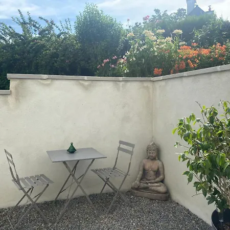 Beldi, Bel Appartement Dans Un Environnement Calme Montgermont Exterior foto